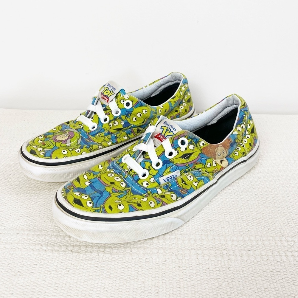 VANS Era Toy Story Aliens Shoes Disney Pixar Glow in the Dark Womens size 6